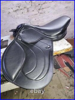 17'' English Equestrian black leather full softy padded all purpose saddle