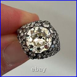 925 Sterling Silver Ring Cubic Zirconia Round Round Shape Design Right Hand
