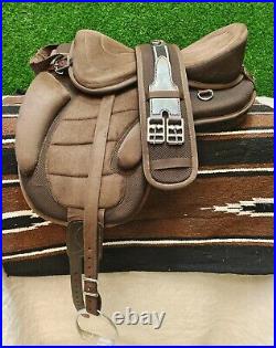 All Purpose Synthetic Treeless FREEMAX English Horse Saddle Tack 14-18 inches