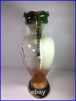 Antique/vintagenew Victor Farmer Scenic Ceramic/porcelain Vase
