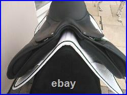 Arena 16.5 wide cob saddle in black leather all purpose g. P changeable gullets