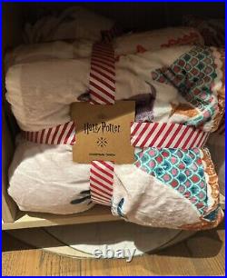 Harry Potter New York NY Scenic Hogwarts Christmas Blanket Design Holiday Joy