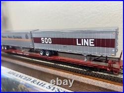 NATX 85 ft ALL PURPOSE TOFC FLAT CAR with 2 TRAILERS SOO / SP-UP HO Scale NEW RTR