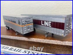 NATX 85 ft ALL PURPOSE TOFC FLAT CAR with 2 TRAILERS SOO / SP-UP HO Scale NEW RTR