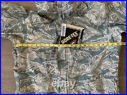 NWT USAF Air Force Goretex Parka All Purpose Environmental ABU Camo Medium Short