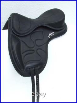 New Style Freemax Synthetic All Purpose Horse Riding Saddle With Complete Acces