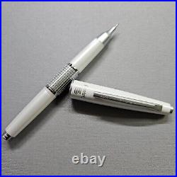 Pentel Kerry P1035L-WWO 2023 KOREAN LIMITED DESIGN All White- 0.5mm Pencil EDC