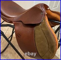 SALE! VINTAGE NEVER USED TAN COLOR Courbette ALL PURPOSE English Saddle