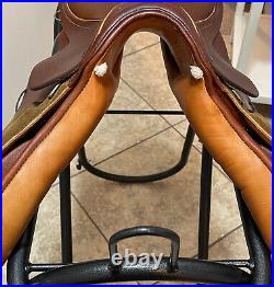 SALE! VINTAGE NEVER USED TAN COLOR Courbette ALL PURPOSE English Saddle