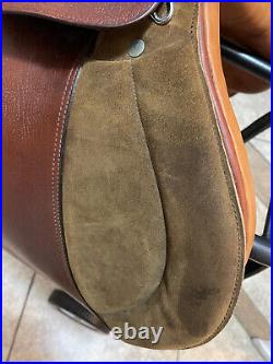 SALE! VINTAGE NEVER USED TAN COLOR Courbette ALL PURPOSE English Saddle