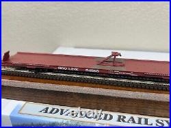 SOO LINE 85 ft ALL PURPOSE TOFC FLAT CAR with 2 TRAILERS SOO / GN HO Scale NEW RTR