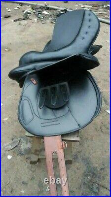 This traditional style all purpose leather saddle